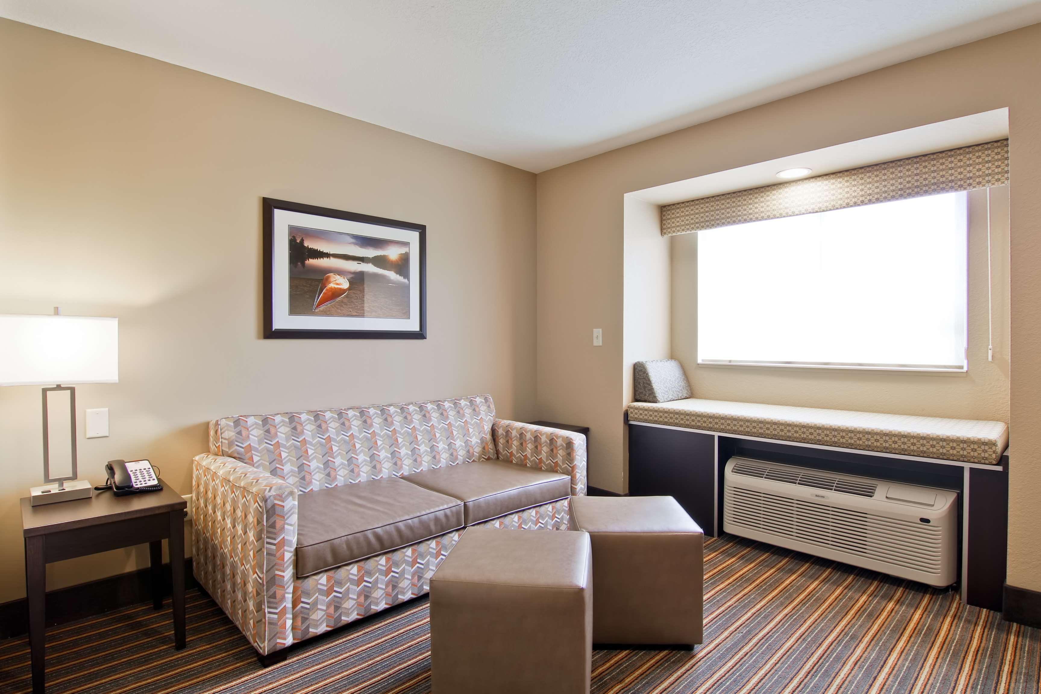 Best Western Plus Woodstock Inn & Suites Esterno foto