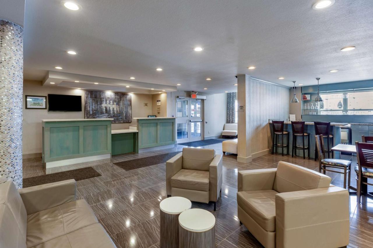 Best Western Plus Woodstock Inn & Suites Esterno foto